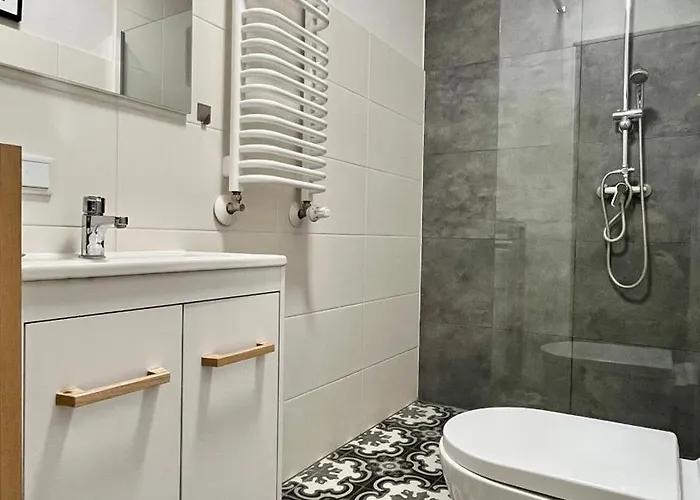 Small * 크라쿠프